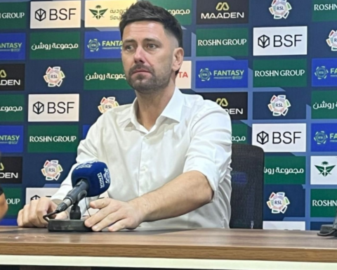 مدرب الخلود يبرر رباعية الاتحاد: الطرد والإصابات سبب الخسارة