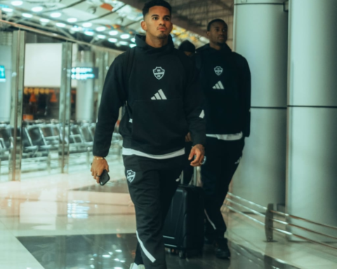 غيابات الأهلي أمام الأخدود: 8 لاعبين خارج القائمة في دوري روشن