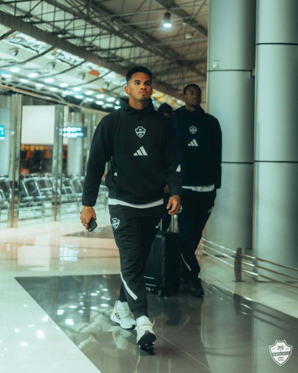 غيابات الأهلي أمام الأخدود: 8 لاعبين خارج القائمة في دوري روشن