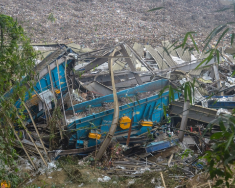الفيليبين: سباق لإنقاذ ضحايا انهيار مكب نفايات سيبو