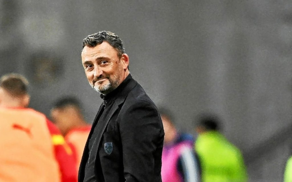 فرانك هايس يقترب من تدريب منتخب تونس خلفاً للطرابلسي