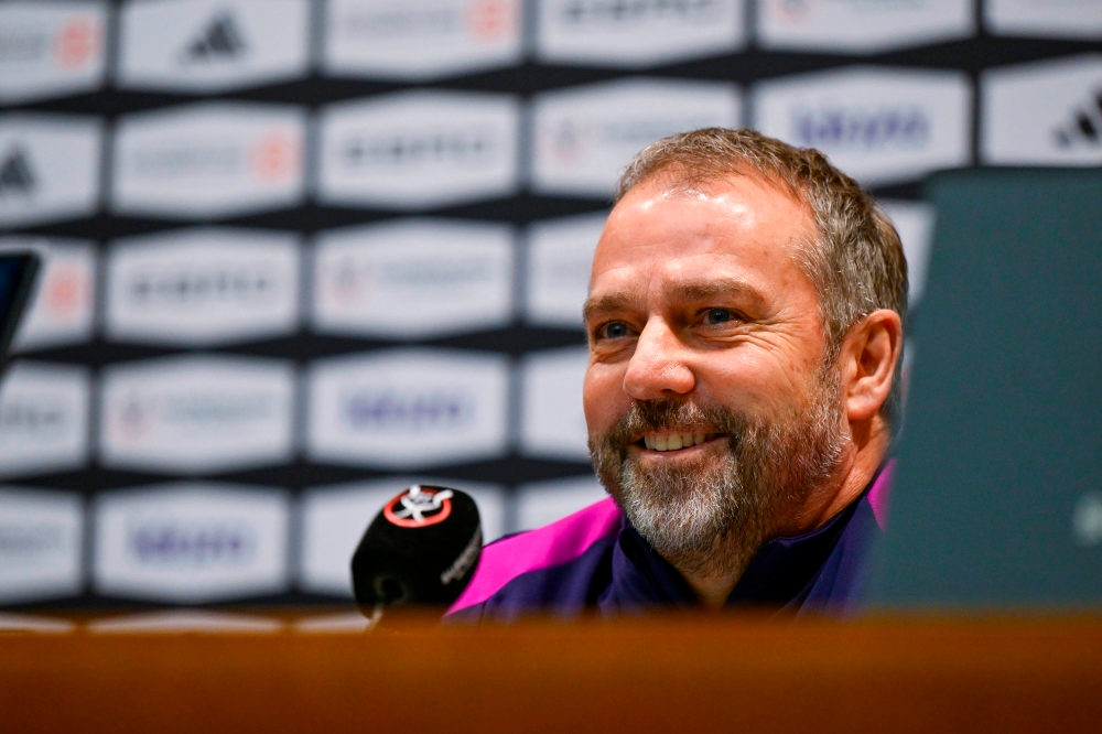 فليك يتحدى ريال مدريد: هدفنا لقب السوبر الإسباني في جدة