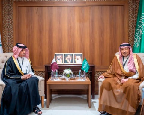 Walid Al-Khuraiji's meetings at the Islamic Cooperation meeting in Jeddah