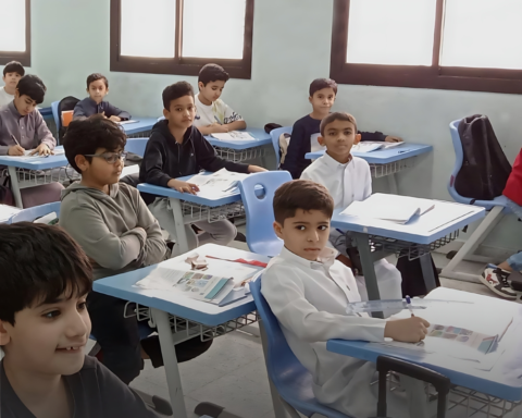 نتائج مسح التعليم العام 2025: انضباط 92% وتميز أكاديمي بالسعودية