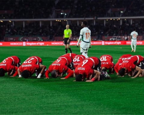 مصر والمغرب في نصف نهائي أمم أفريقيا 2025: الحلم العربي يقترب