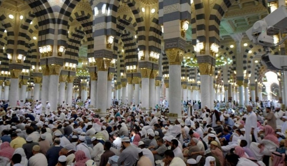 توزيع مليون كتاب توعوي لضيوف الرحمن بالمدينة المنورة 2025