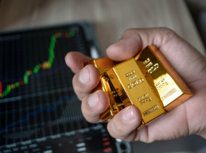 Gold surpasses $4,600 as the Fed crisis intensifies