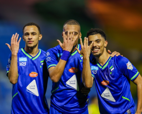 الفتح يواجه الرياض: صراع الصحوة والبقاء في دوري روشن