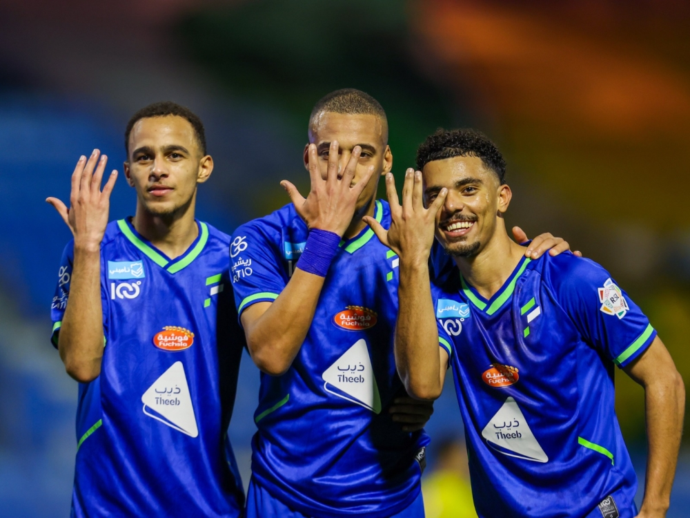 الفتح يواجه الرياض: صراع الصحوة والبقاء في دوري روشن