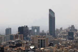 Iran confirms continued communication with Trump's envoy despite the break in relations