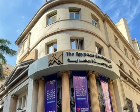 البورصة المصرية تربح 4 مليارات جنيه ومؤشر EGX30 يصعد