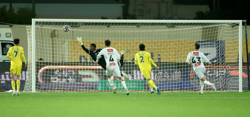 الحزم يهزم النجمة 3-2 في ريمونتادا مثيرة بالدوري السعودي