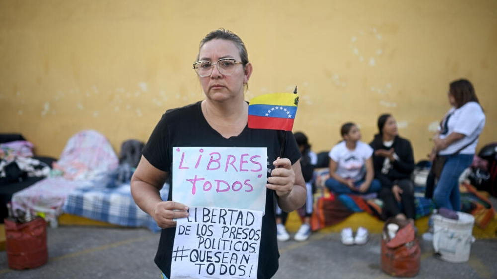 أقارب معتقلين في فنزويلا يعتصمون أمام السجون - france24