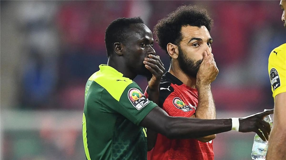 محمد صلاح ضد ساديو ماني: صدام العمالقة في نصف نهائي أمم أفريقيا