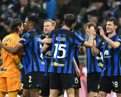 إصابة هاكان تشالهانأوغلو: ضربة قوية لإنتر ميلان