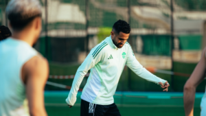 Riyad Mahrez rejects Yassla's decision before the Al-Taawon match in the Roshan League