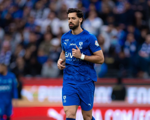 قانونية مشاركة بابلو ماري في مباراة الهلال والنصر: القصة الكاملة