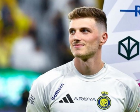 النصر يرفض رحيل بينتو إلى جنوى ويجدد الثقة بعد الديربي