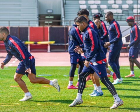 نادي الرياض يعترض على استبعاد ملعبه من التطوير