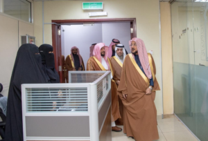 وزير الشؤون الإسلامية يدشن صيانة 800 مسجد بالمدينة بـ 61 مليون