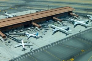 King Abdulaziz Airport implements cross-take for the first time in the Kingdom