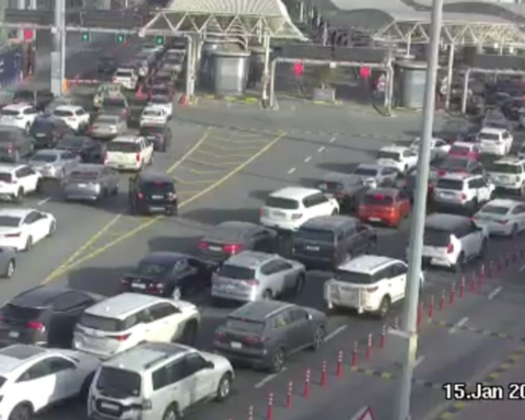 King Fahd Causeway congestion: Crossing times increase, and smart access solutions are being considered