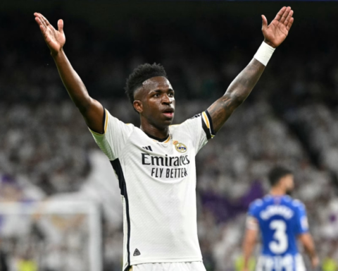 الليغا تدين عنصرية جماهير ألباسيتي ضد فينيسيوس جونيور