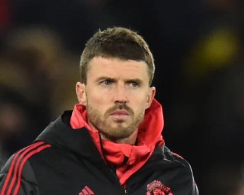 ديربي مانشستر: كاريك يواجه جوارديولا في أول اختبار