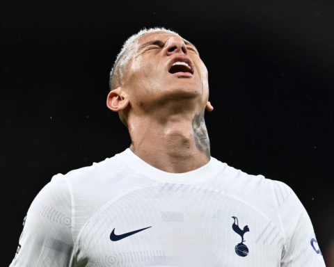 مدة غياب ريتشارليسون عن توتنهام وتفاصيل إصابته