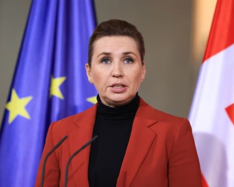 Denmark rejects US control over Greenland: Details of the crisis