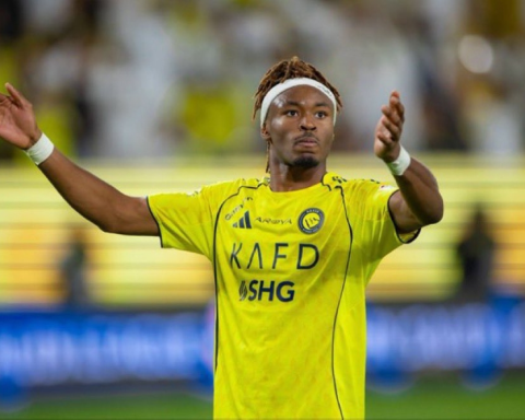 موقف محمد سيماكان من مباراة النصر والشباب في دوري روشن