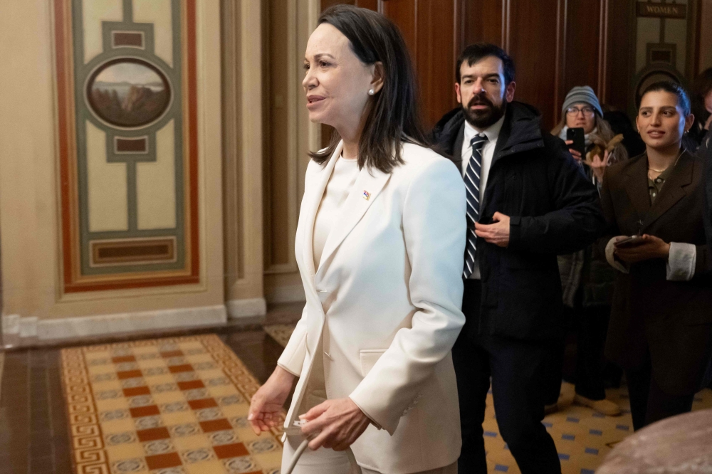 ماتشادو تهدي ترامب جائزة نوبل للسلام: تفاصيل اللقاء ودلالاته