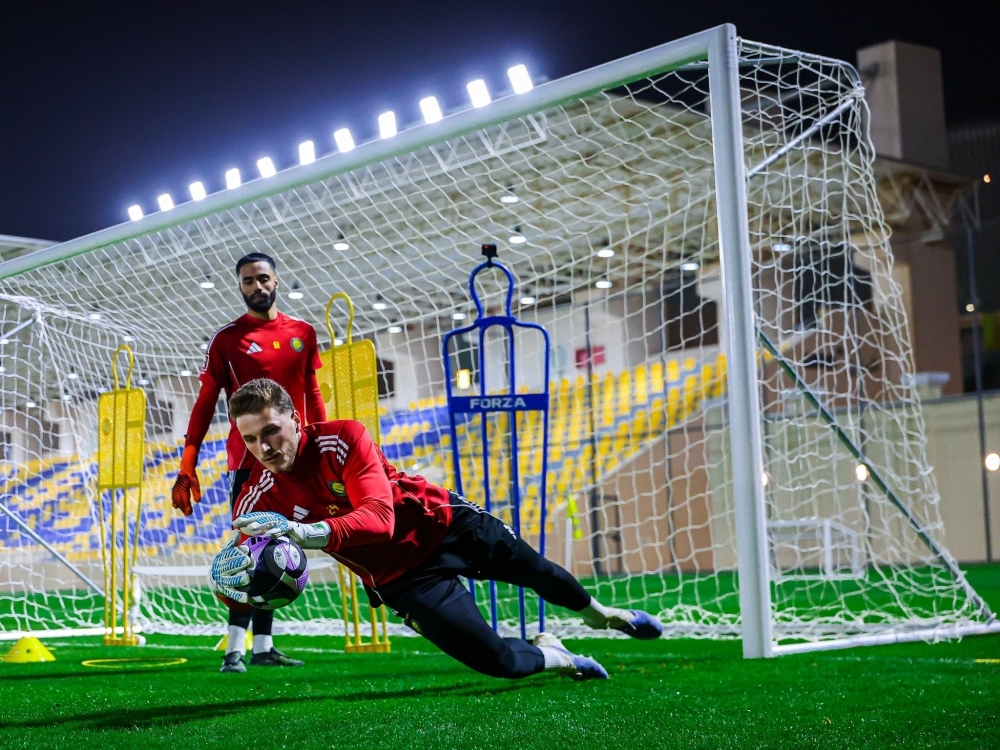 بشكتاش يفاوض بينتو حارس النصر: تفاصيل العرض وموقف العالمي