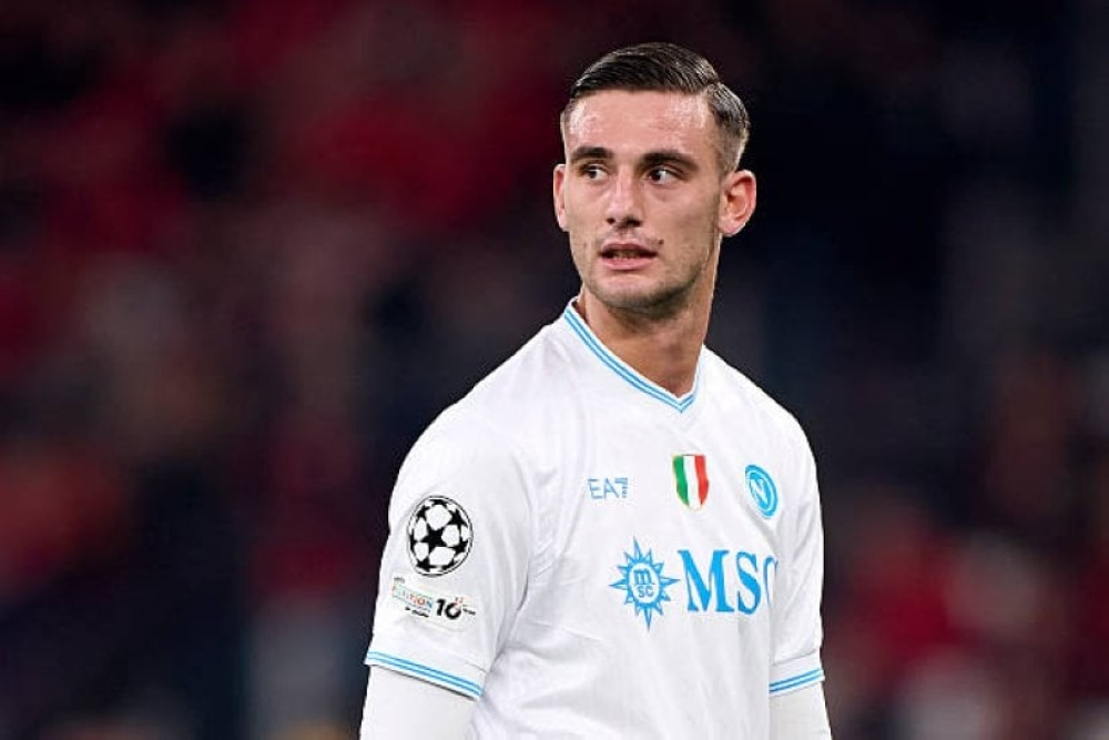 حقيقة انتقال لورينزو لوكا إلى الهلال في الشتوية