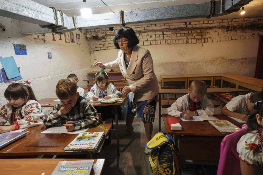 Schools in Kyiv closed due to the energy crisis, and Russia issued a warning to Zelensky