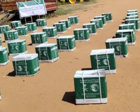 مركز الملك سلمان للإغاثة يوزع مساعدات في 8 دول لعام 2026