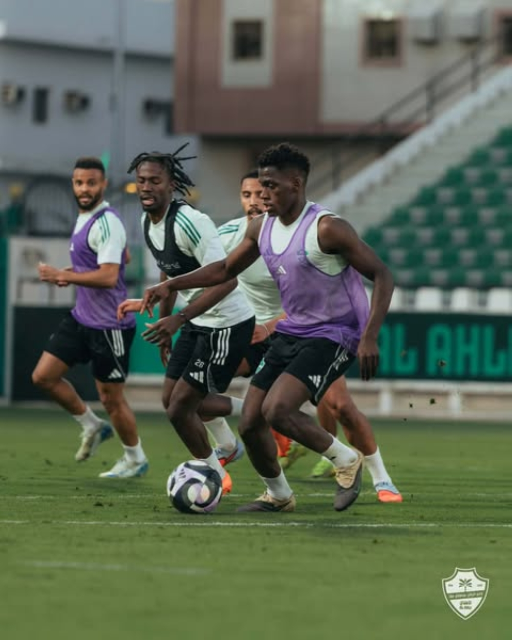 تشكيل الأهلي المتوقع أمام الخلود في دوري روشن وعودة كيسيه