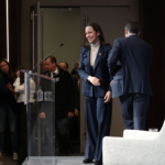 لجنة نوبل تعلق على إهداء ماتشادو ميداليتها لترامب