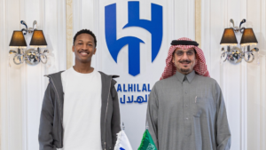 أول تعليق من مراد هوساوي بعد انضمامه للهلال رسمياً