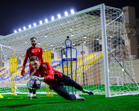 عرض جنوى لضم بينتو حارس النصر: تفاصيل مالية وموعد الرد