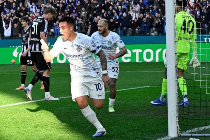 إنتر ميلان يهزم أودينيزي ويبتعد بصدارة الدوري الإيطالي