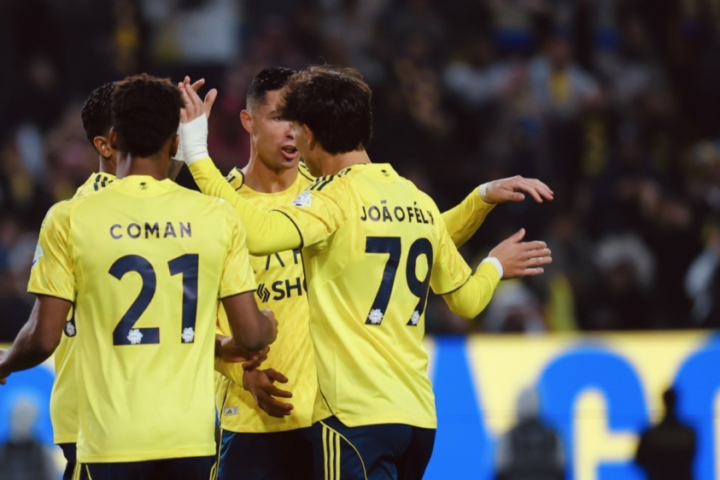 أرقام كينغسلي كومان مع النصر: تألق لافت في دوري روشن