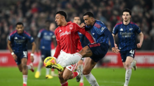 Arsenal draw 0-0 with Nottingham Forest in the English Premier League