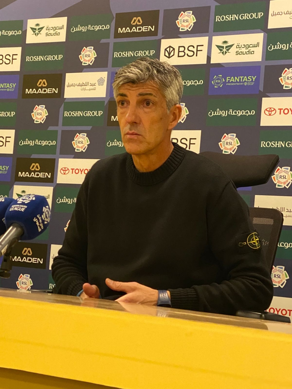 مدرب الشباب يهاجم جدولة الدوري بعد الخسارة من النصر