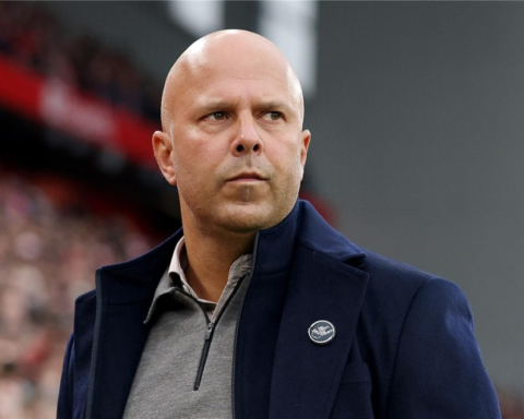 Slot comments on Liverpool's draw with Burnley and the fans' anger