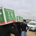 مركز الملك سلمان يوزع مساعدات إيوائية وغذائية في 3 دول