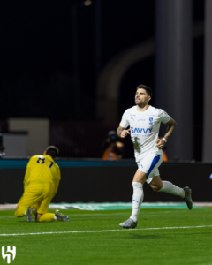 Al-Hilal defeats Neom 2-1 and strengthens its lead in the Saudi Roshan League