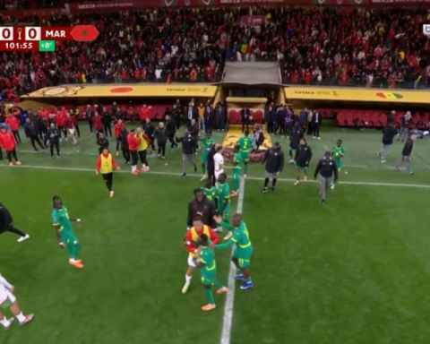 انسحاب السنغال أمام المغرب في نهائي أفريقيا وتصرف ميندي