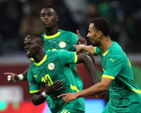 ساديو ماني يحدد موعد اعتزاله الدولي بعد فوز السنغال بأمم أفريقيا