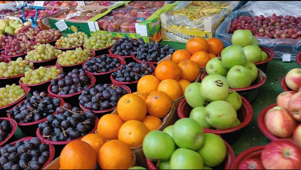 بيئة مكة تسلم 11 طناً من الخضار لجمعية خيرية بجدة